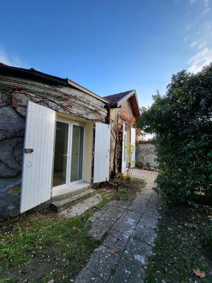 Appartement La Verrerie, Terrasse Et Jardinet Cognac Eksteriør bilde